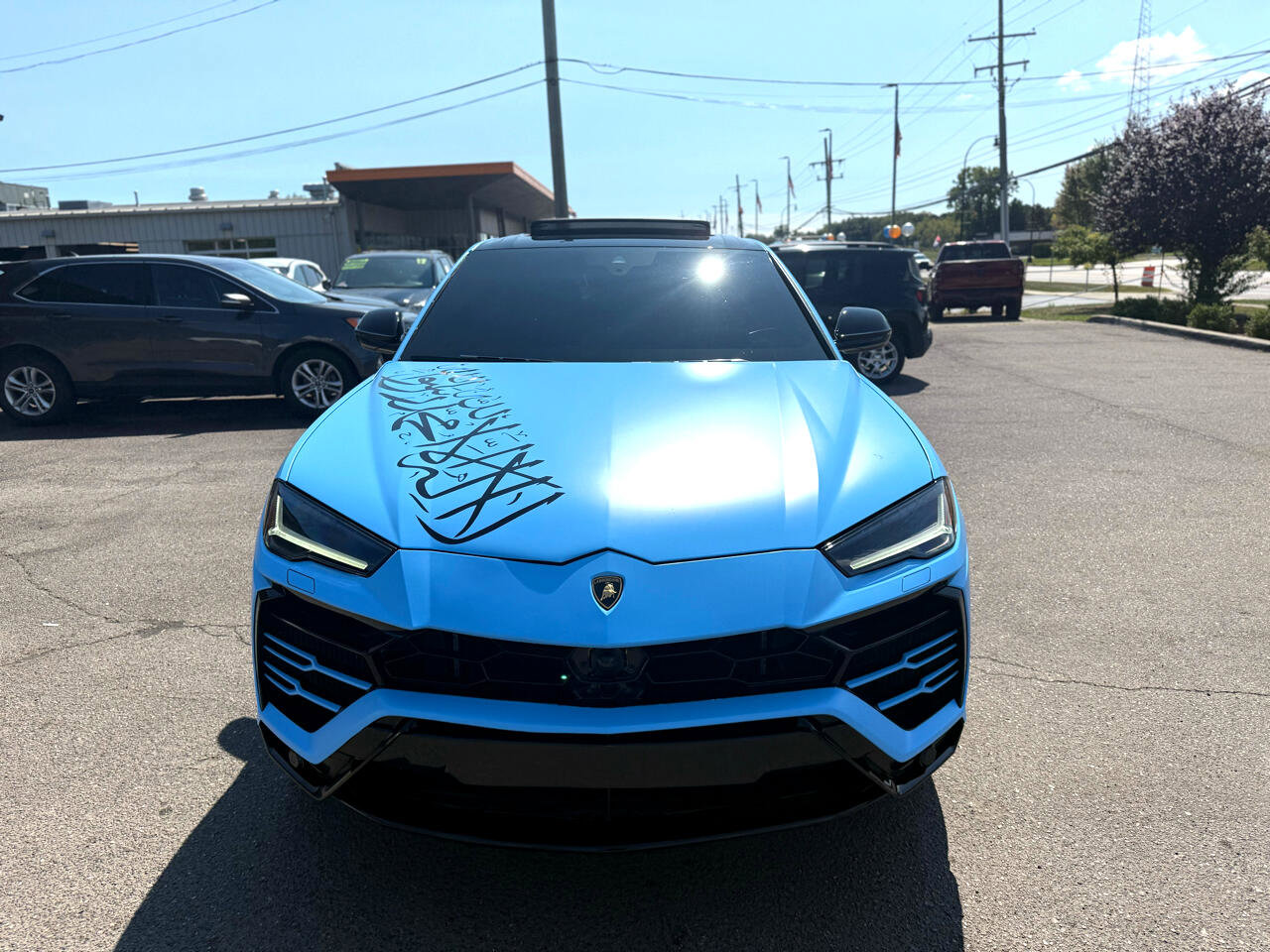 Used 2022 Lamborghini Urus image 3