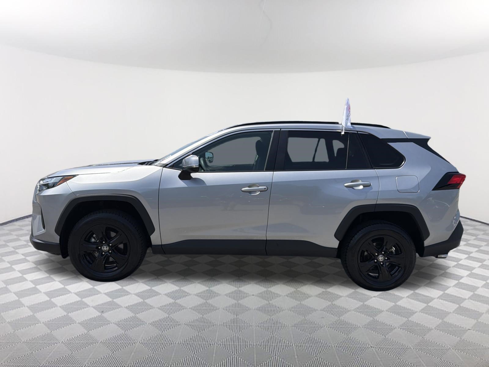 Certified 2025 Toyota RAV4 XLE FWD image 13