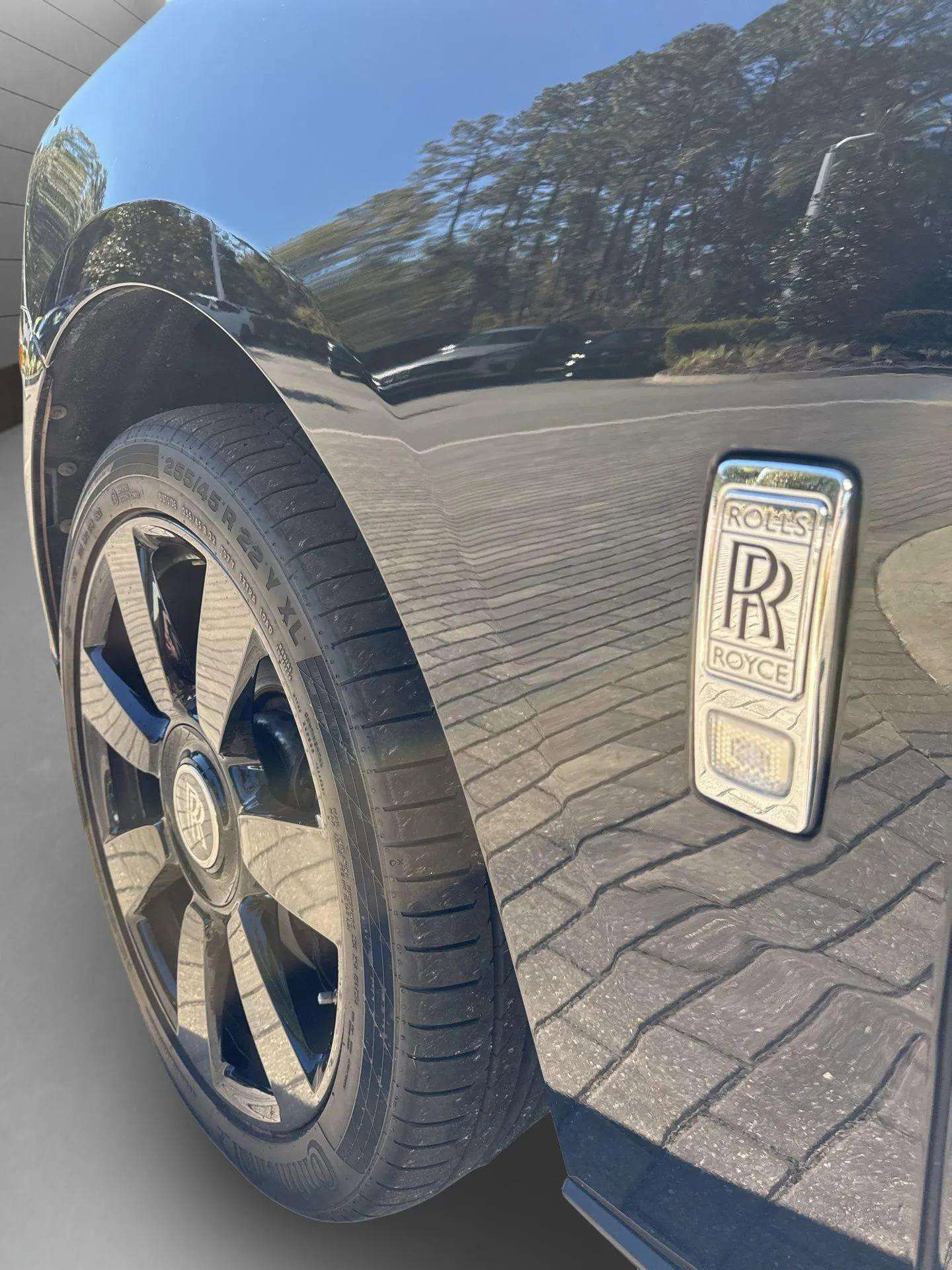 Used 2022 Rolls-Royce Cullinan image 31