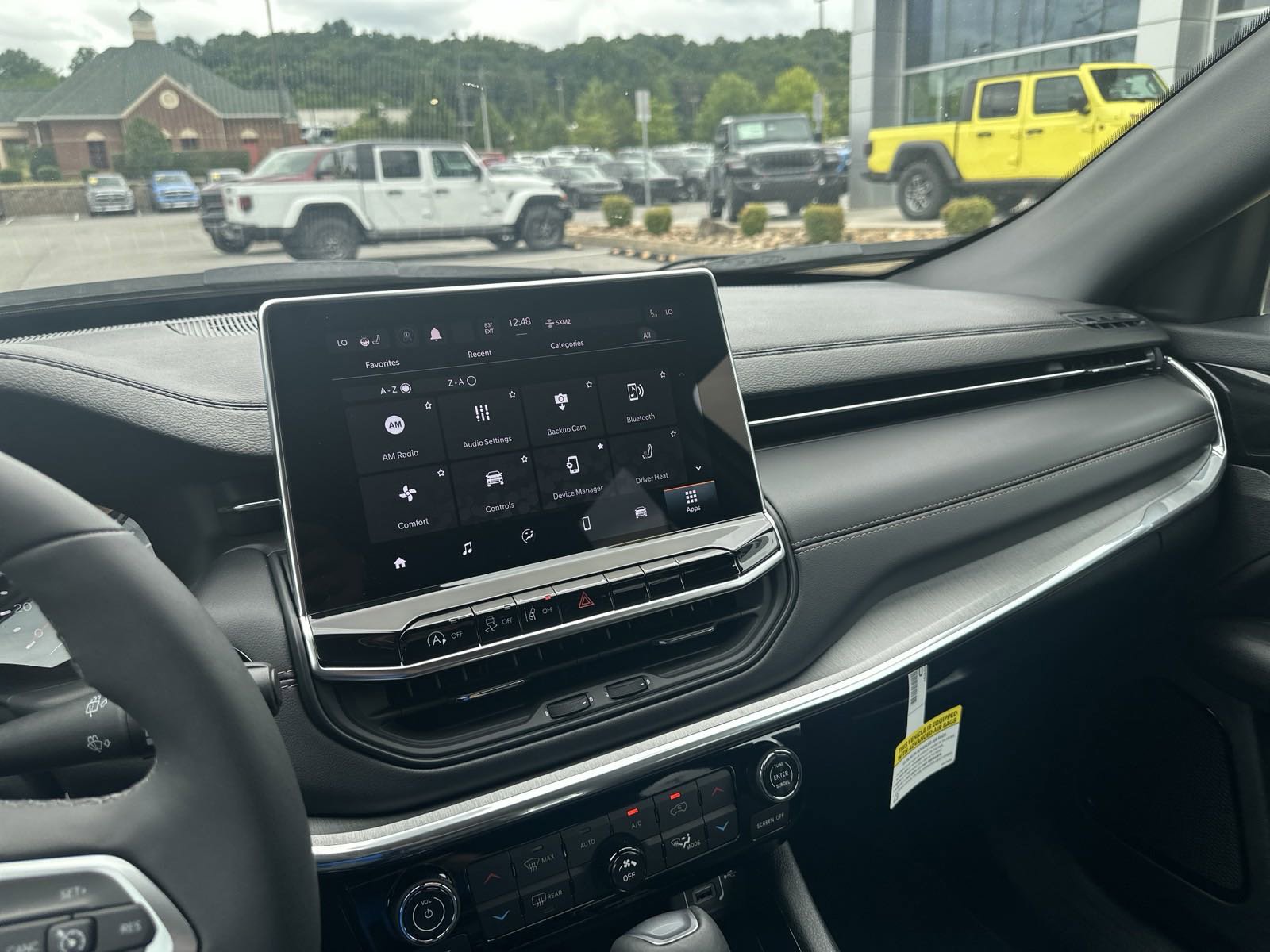 Used 2023 Jeep Compass Limited image 35