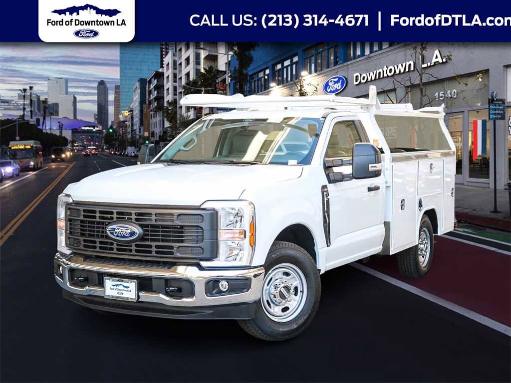 New 2026 Ford F250 XL w/ XL Chrome Package