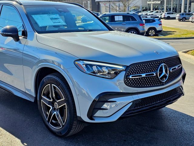New 2026 Mercedes-Benz GLC 300 4MATIC image 2