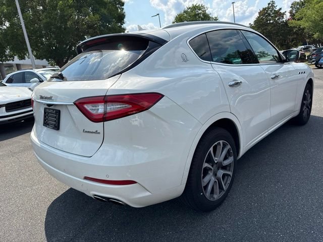 Used 2019 Maserati Levante S AWD/4WD image 15