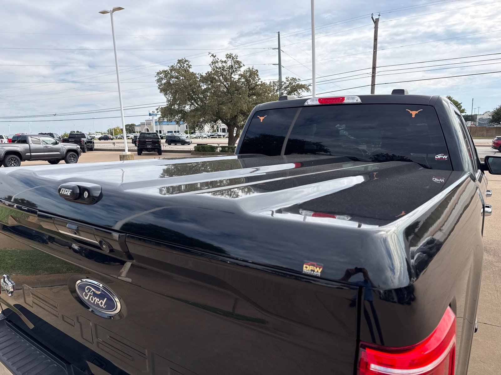 Used 2022 Ford F150 XLT w/ Equipment Group 302A High RWD image 9