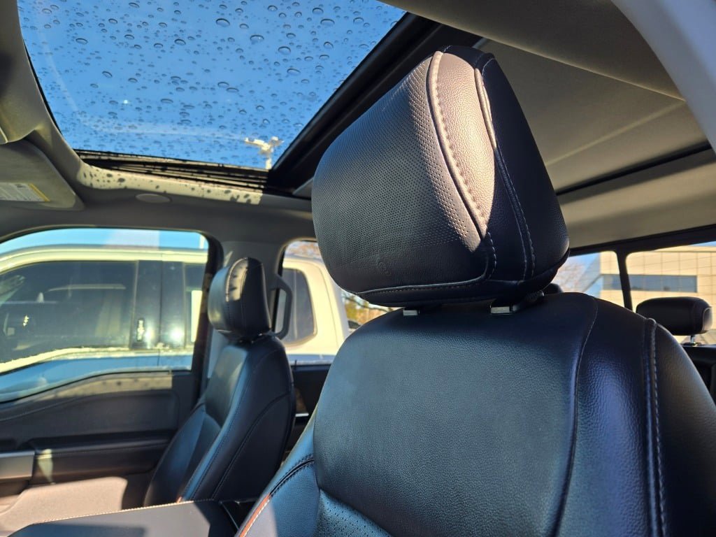 Used 2021 Ford F150 Lariat w/ Equipment Group 502A High image 18