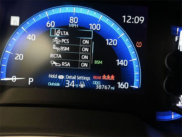 Used 2021 Toyota Corolla XSE image 15