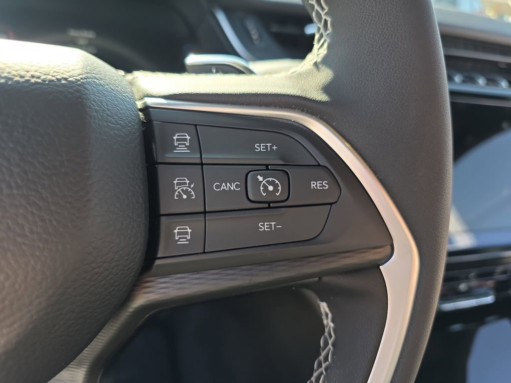 New 2026 Jeep Grand Cherokee Laredo X image 18