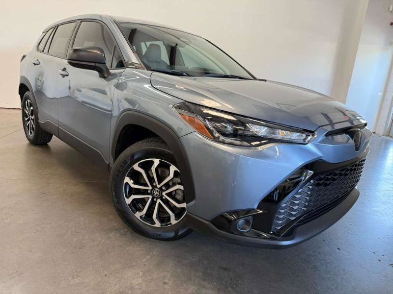 Used 2025 Toyota Corolla Cross AWD Hybrid image 24