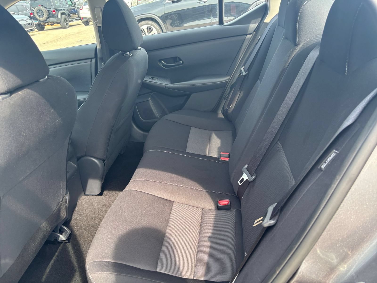 Used 2025 Nissan Sentra SV FWD image 22
