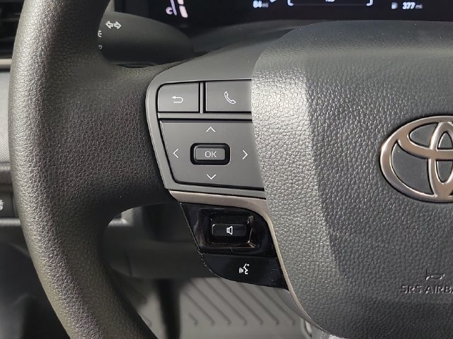 Used 2026 Toyota Camry LE FWD image 24