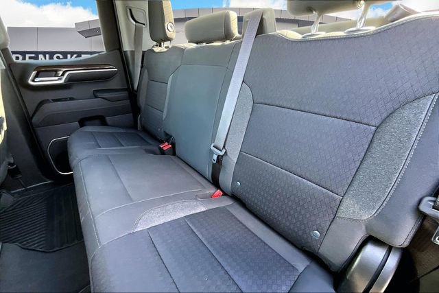 Used 2023 GMC Sierra 1500 Elevation image 25