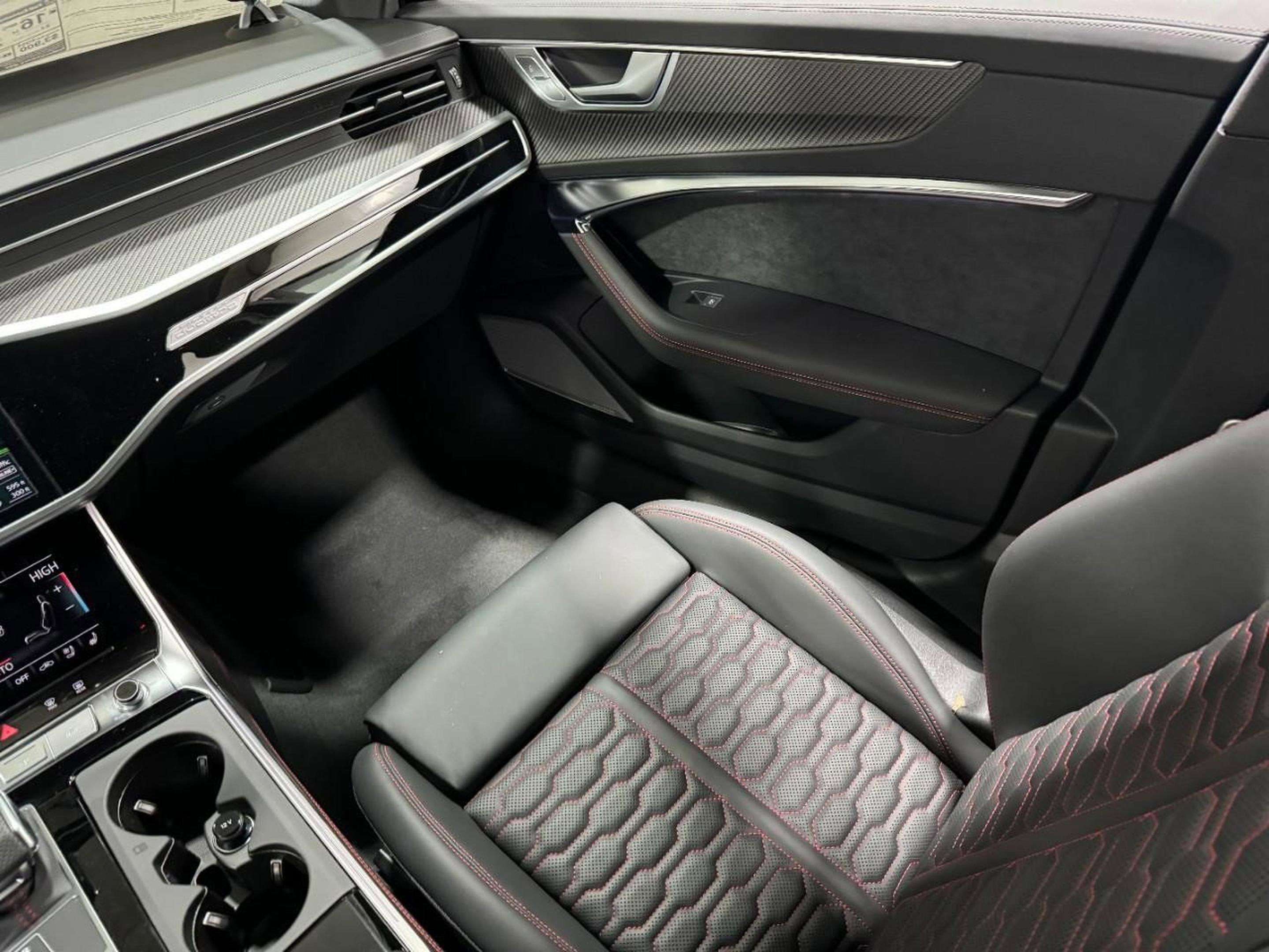 New 2026 Audi RS 6 performance image 17