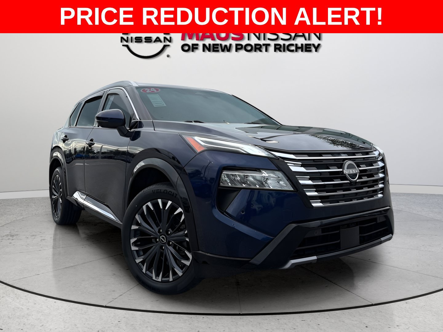 Certified 2024 Nissan Rogue Platinum w/ Platinum Premium Package FWD image 1