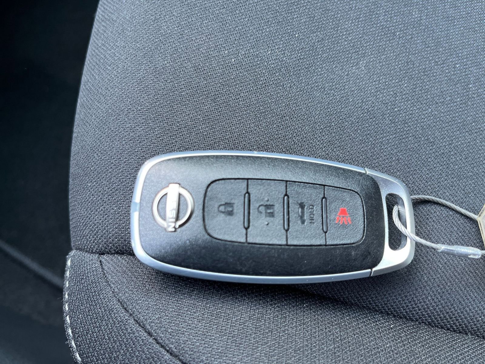Used 2025 Nissan Sentra SV FWD image 21