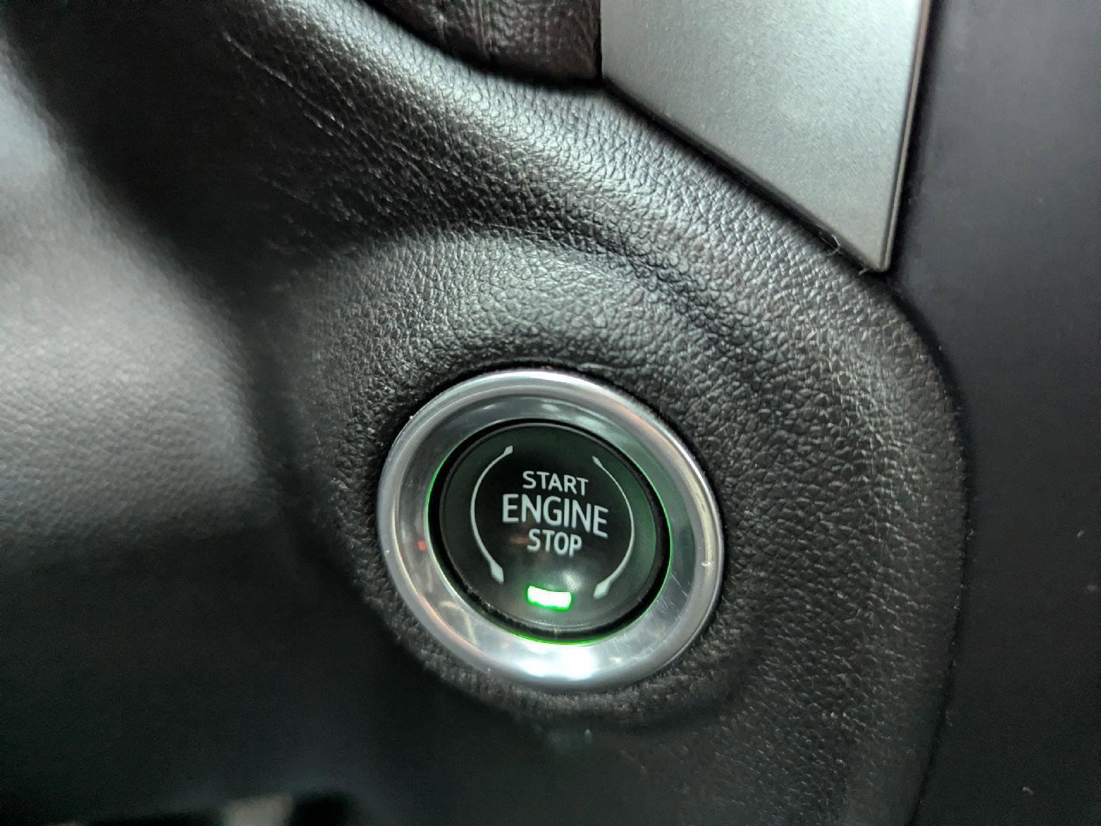 Used 2020 Chevrolet Silverado 1500 LTZ w/ LTZ Convenience Package image 19