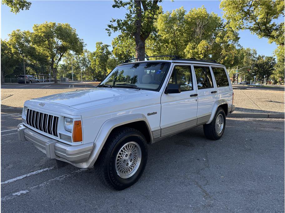 Used 1995 Jeep Cherokee Country AWD/4WD image 1