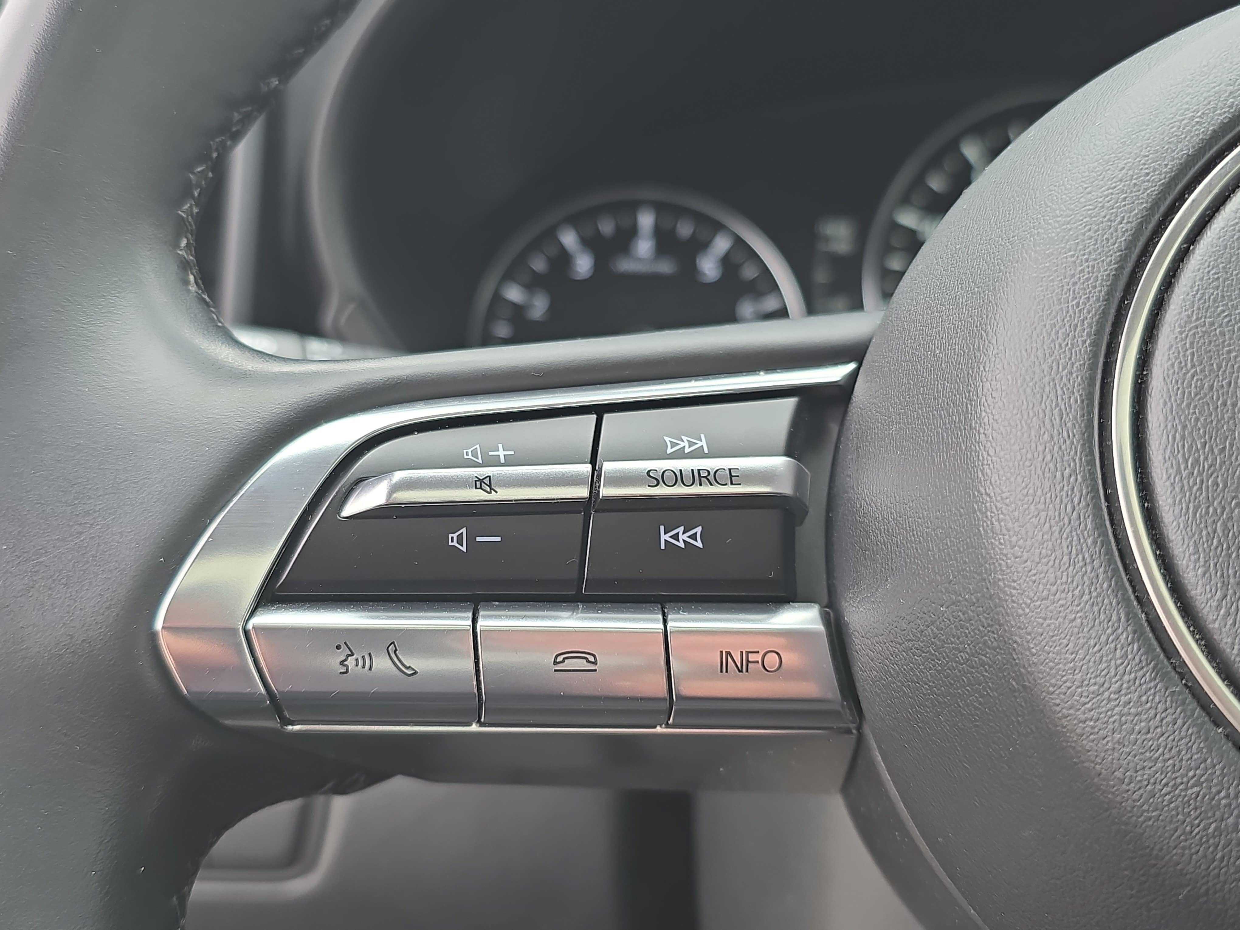 Used 2023 MAZDA CX-50 AWD 2.5 S w/ Cargo Package image 17