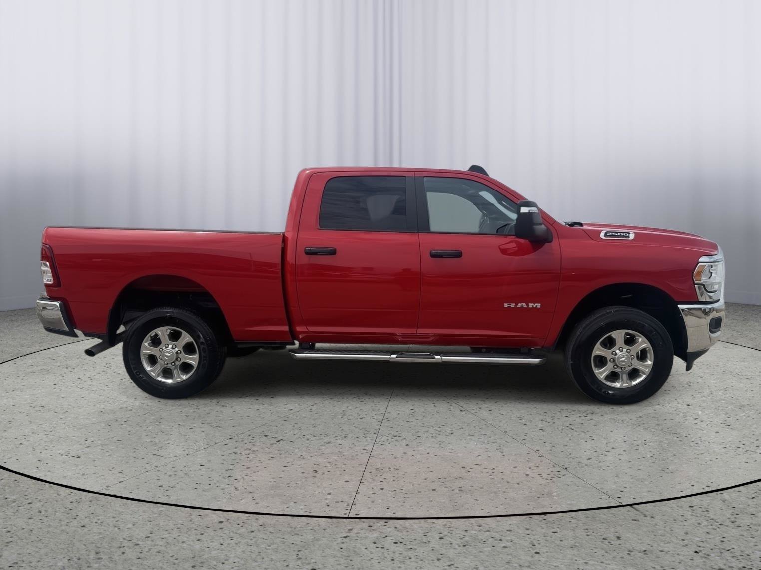 Used 2024 RAM 2500 Big Horn AWD/4WD image 6