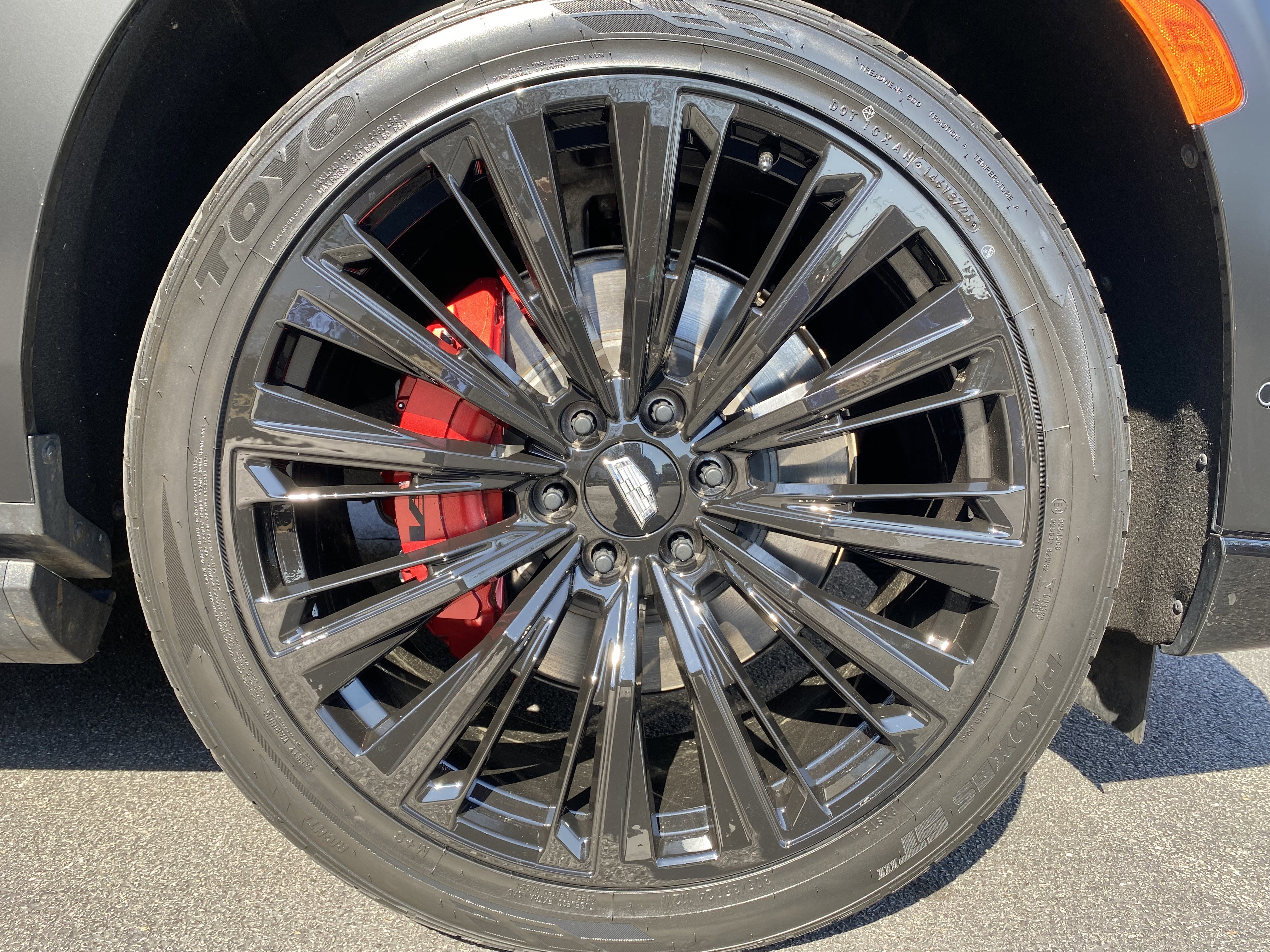 Used 2023 Cadillac Escalade ESV V image 13