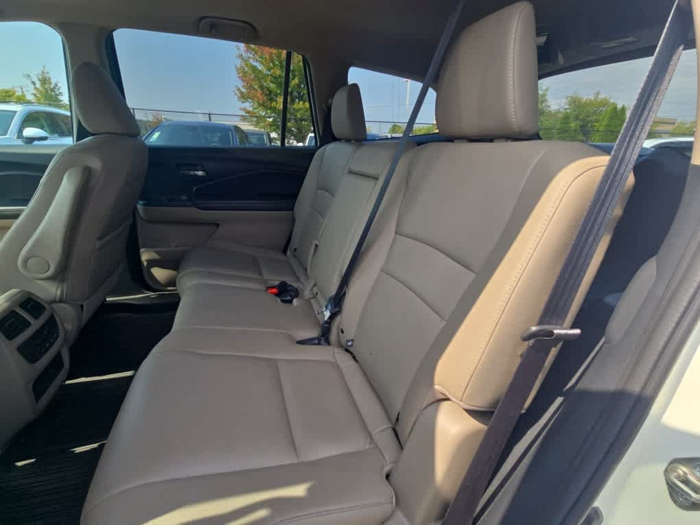 Used 2016 Honda Pilot EX-L image 11