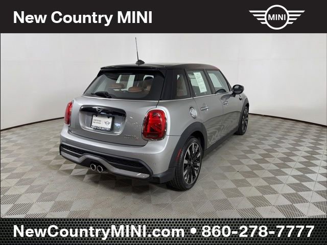 Certified 2024 MINI Cooper S w/ Signature Upholstery Package FWD image 7