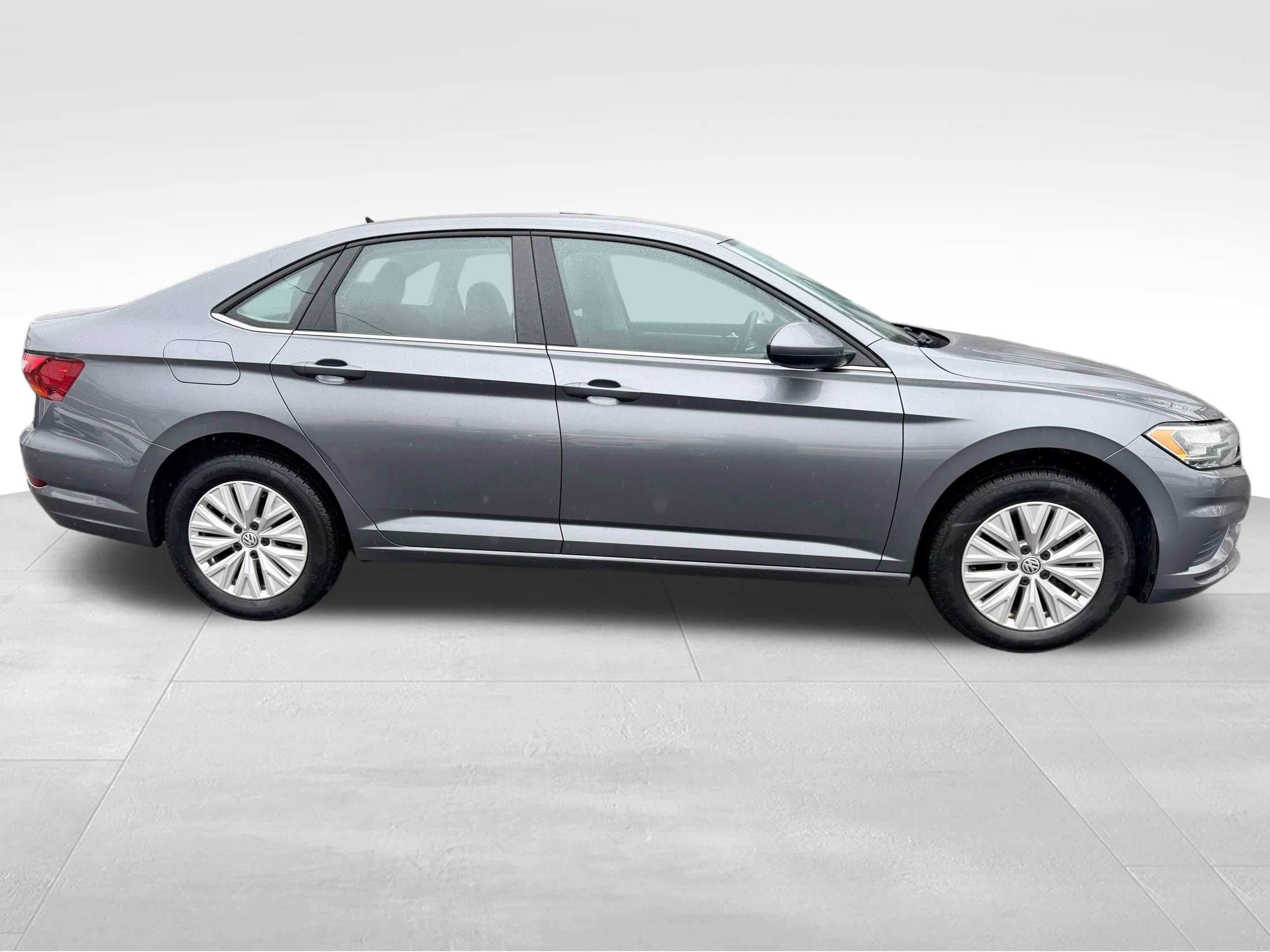 Used 2019 Volkswagen Jetta S w/ Driver Assistance Package image 4
