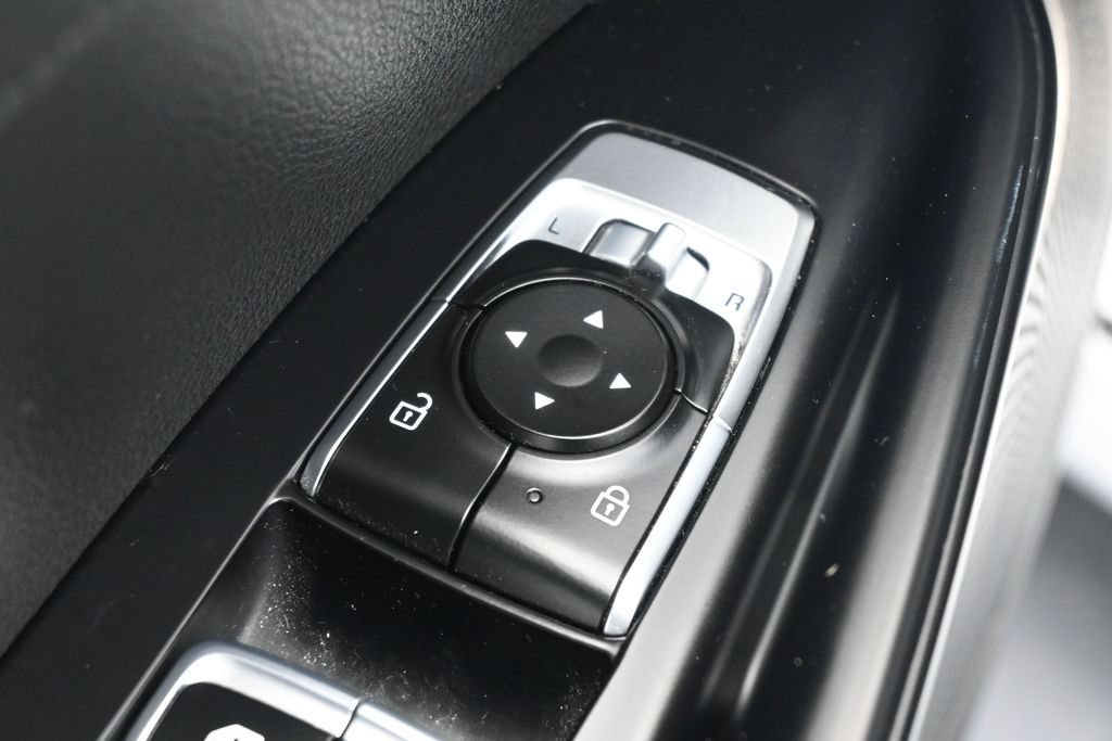 Used 2022 Kia K5 GT-Line AWD/4WD image 13