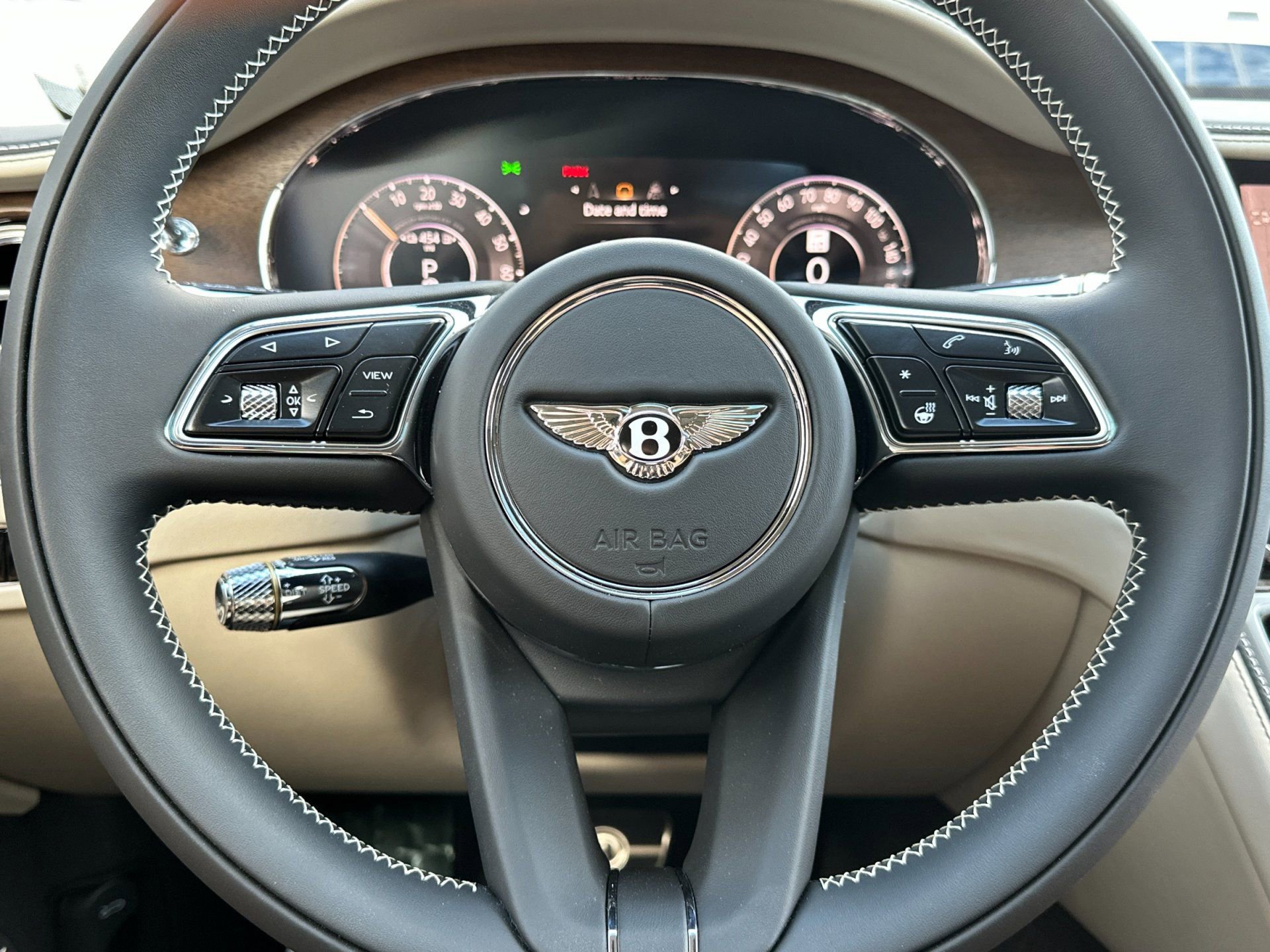 New 2026 Bentley Flying Spur Azure image 26