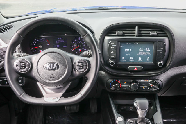 Used 2020 Kia Soul GT-Line w/ GT 2.0L Power Sunroof Package FWD image 7