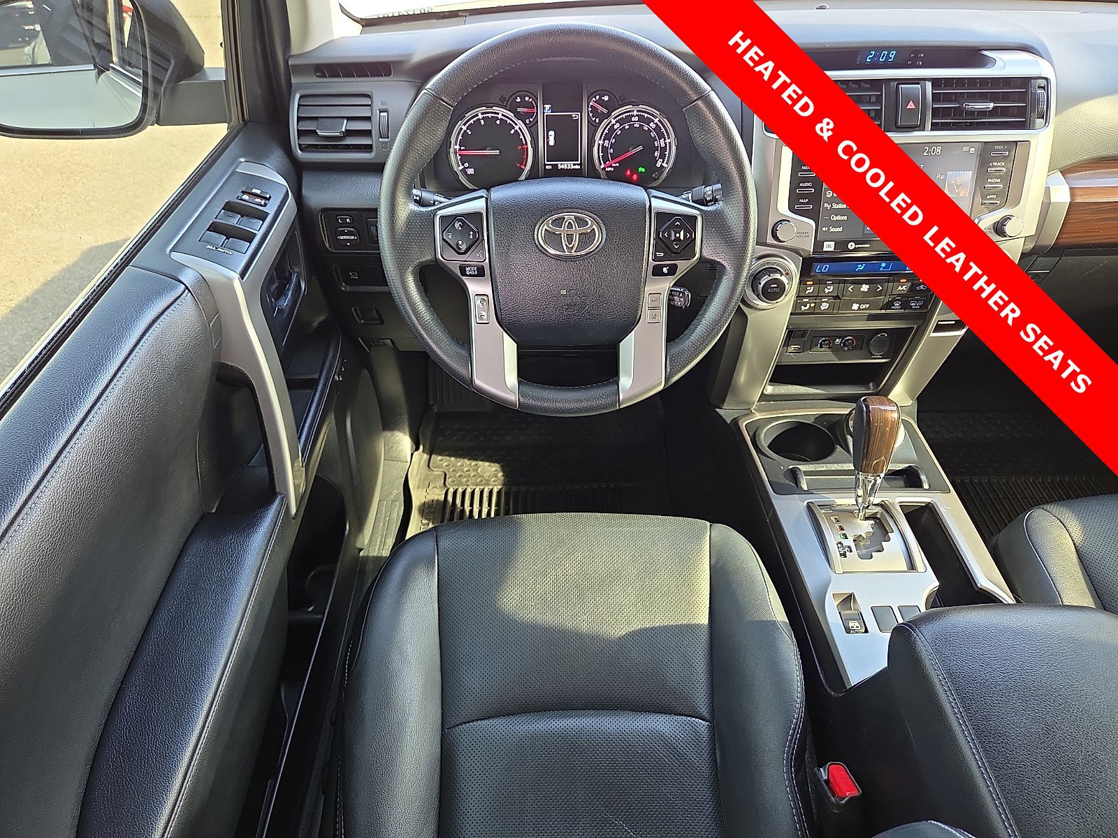 Used 2022 Toyota 4Runner Limited image 11