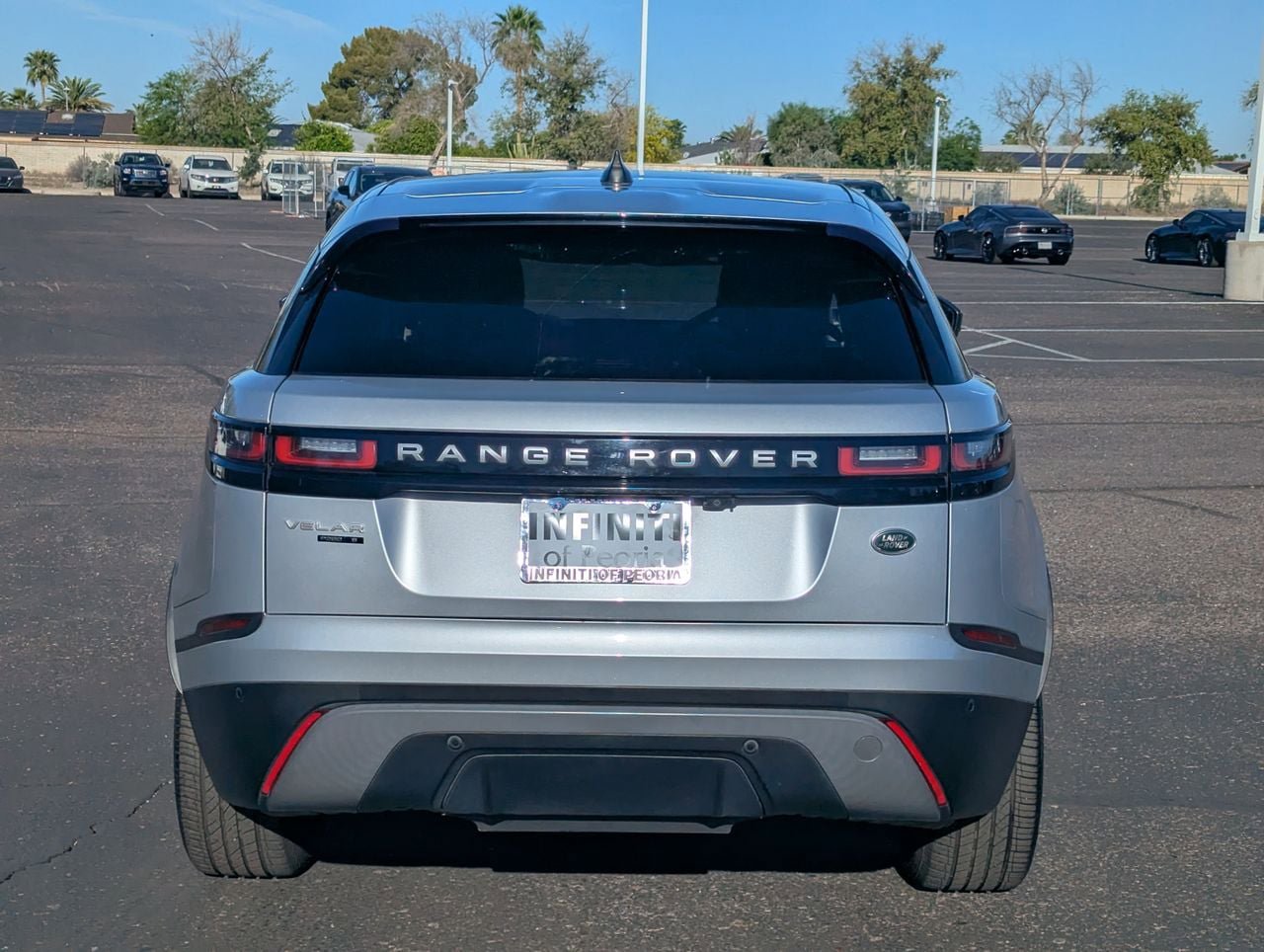 Used 2018 Land Rover Range Rover Velar S AWD/4WD image 5