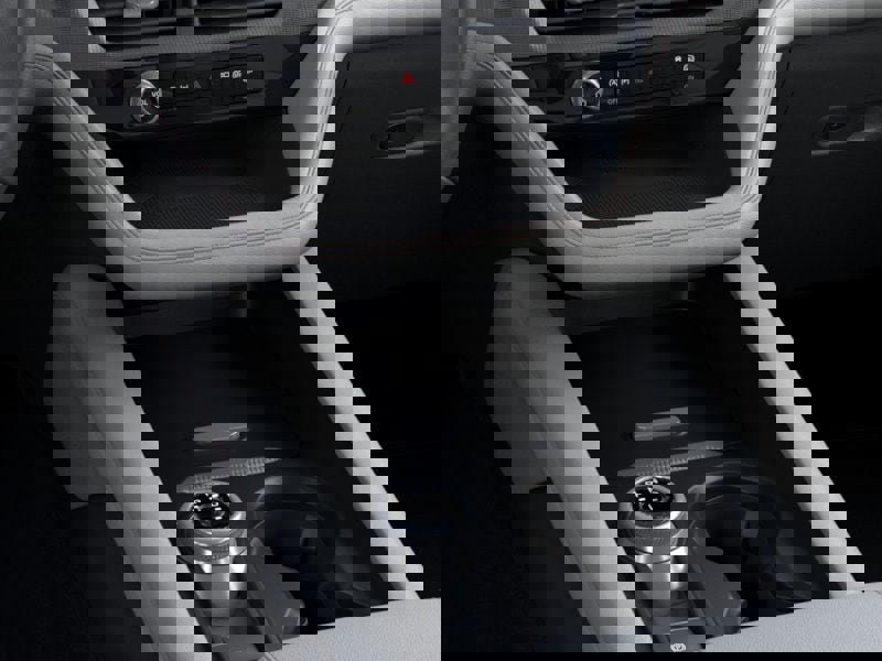 New 2025 Ford Explorer Active w/ Active Comfort Package image 15