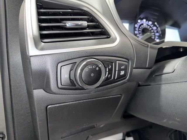 Used 2024 Ford Edge SEL w/ Convenience Package image 16