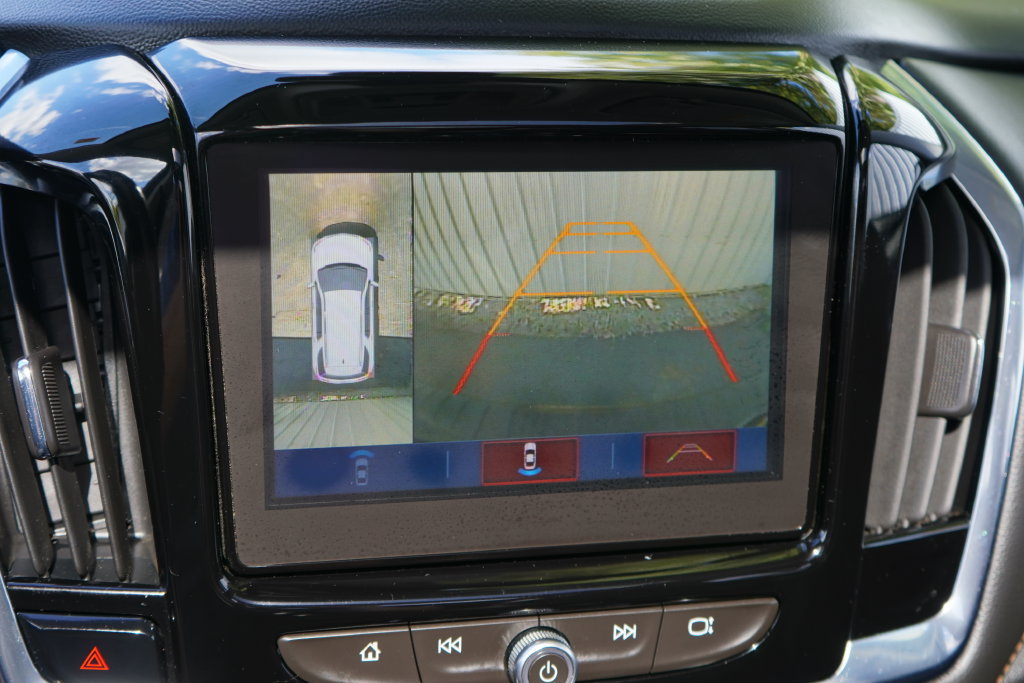 Used 2018 Chevrolet Traverse Premier w/ Redline Edition FWD image 31