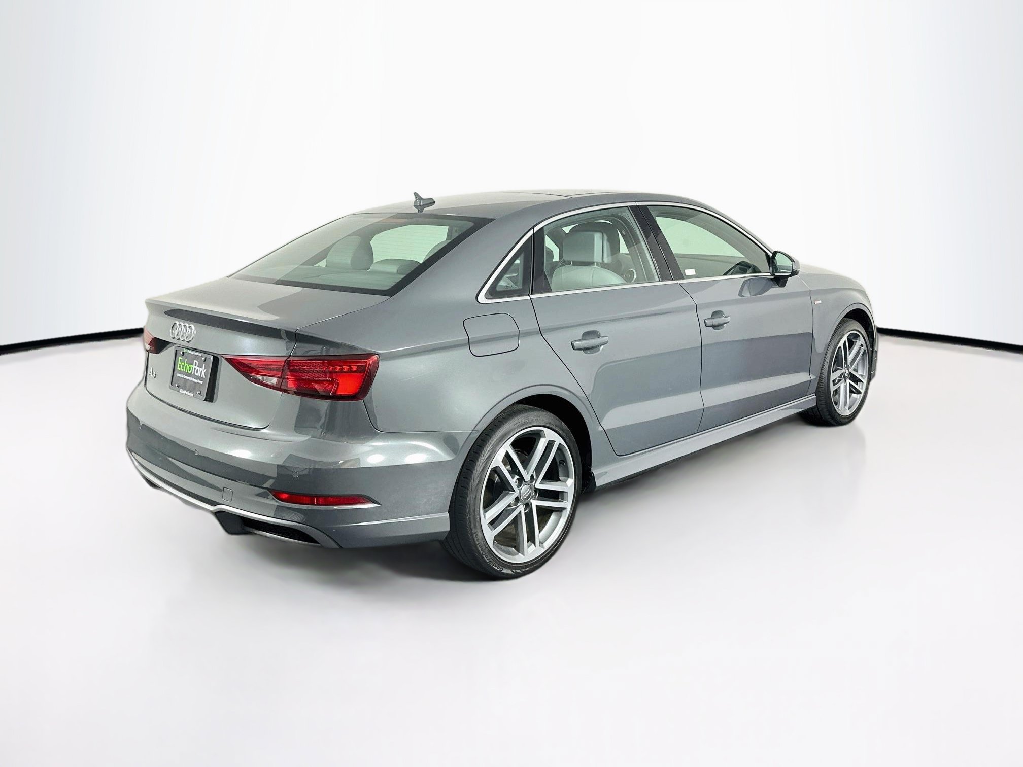 Used 2018 Audi A3 2.0T Premium Plus w/ Premium Plus Package FWD image 9
