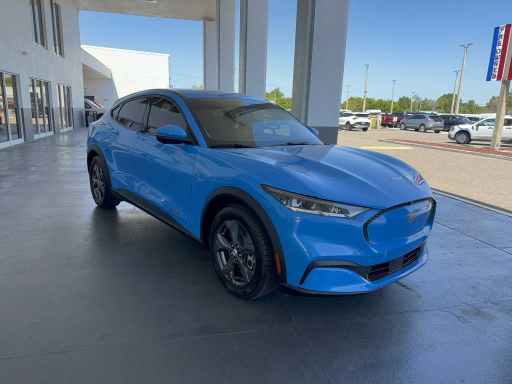 Certified 2022 Ford Mustang Mach-E Select w/ Comfort/Technology Package RWD image 4