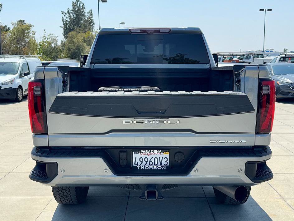Used 2024 GMC Sierra 2500 Denali Ultimate w/ Max Trailering Package image 14