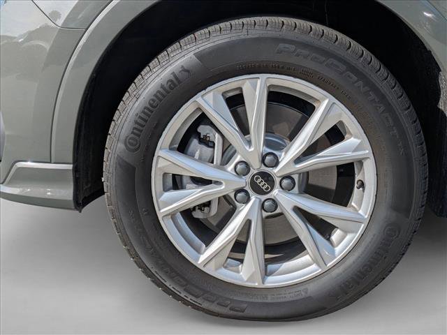 Used 2024 Audi Q3 2.0T Premium Plus w/ Premium Plus Package image 9