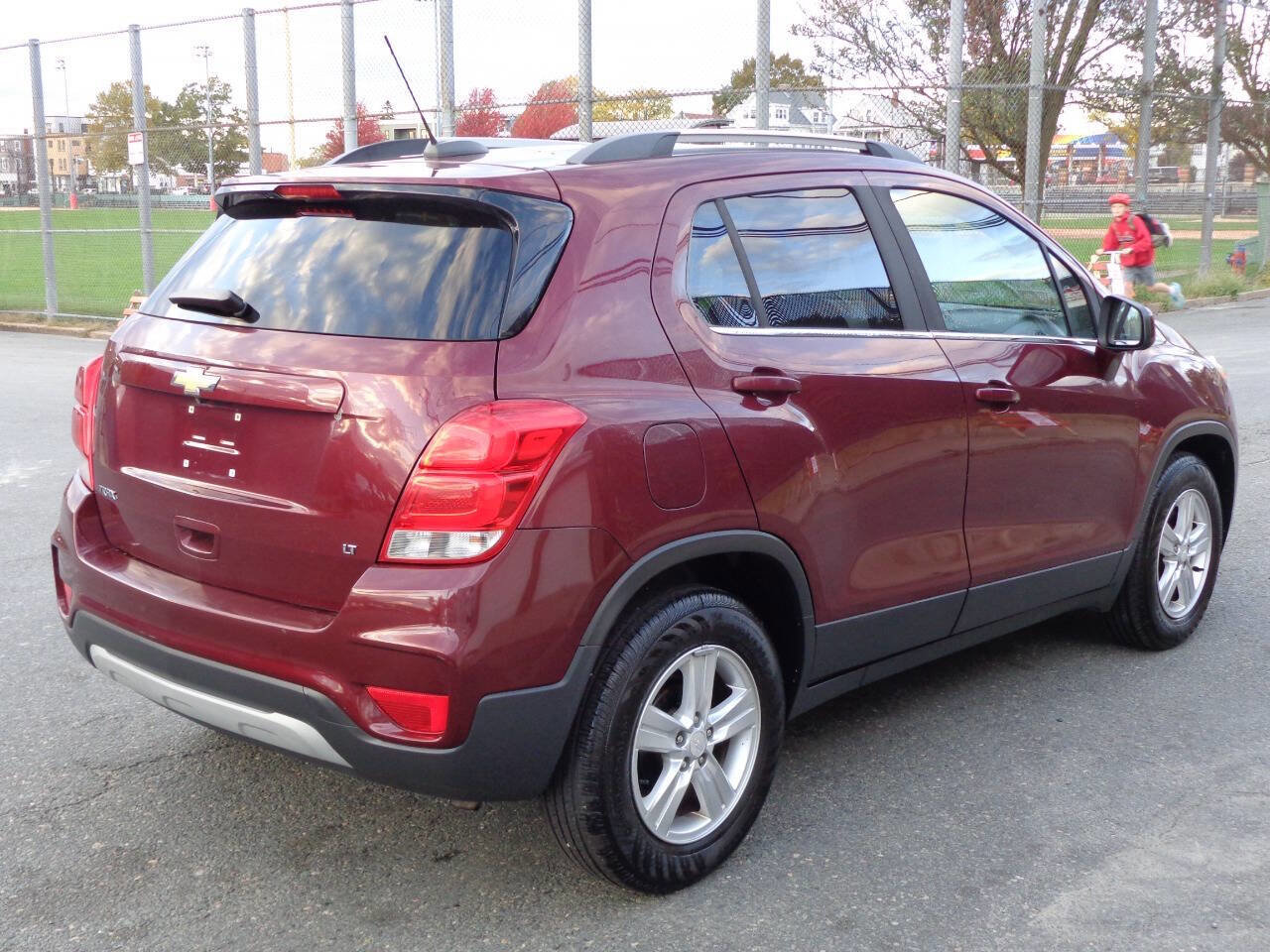 Used 2017 Chevrolet Trax LT image 4