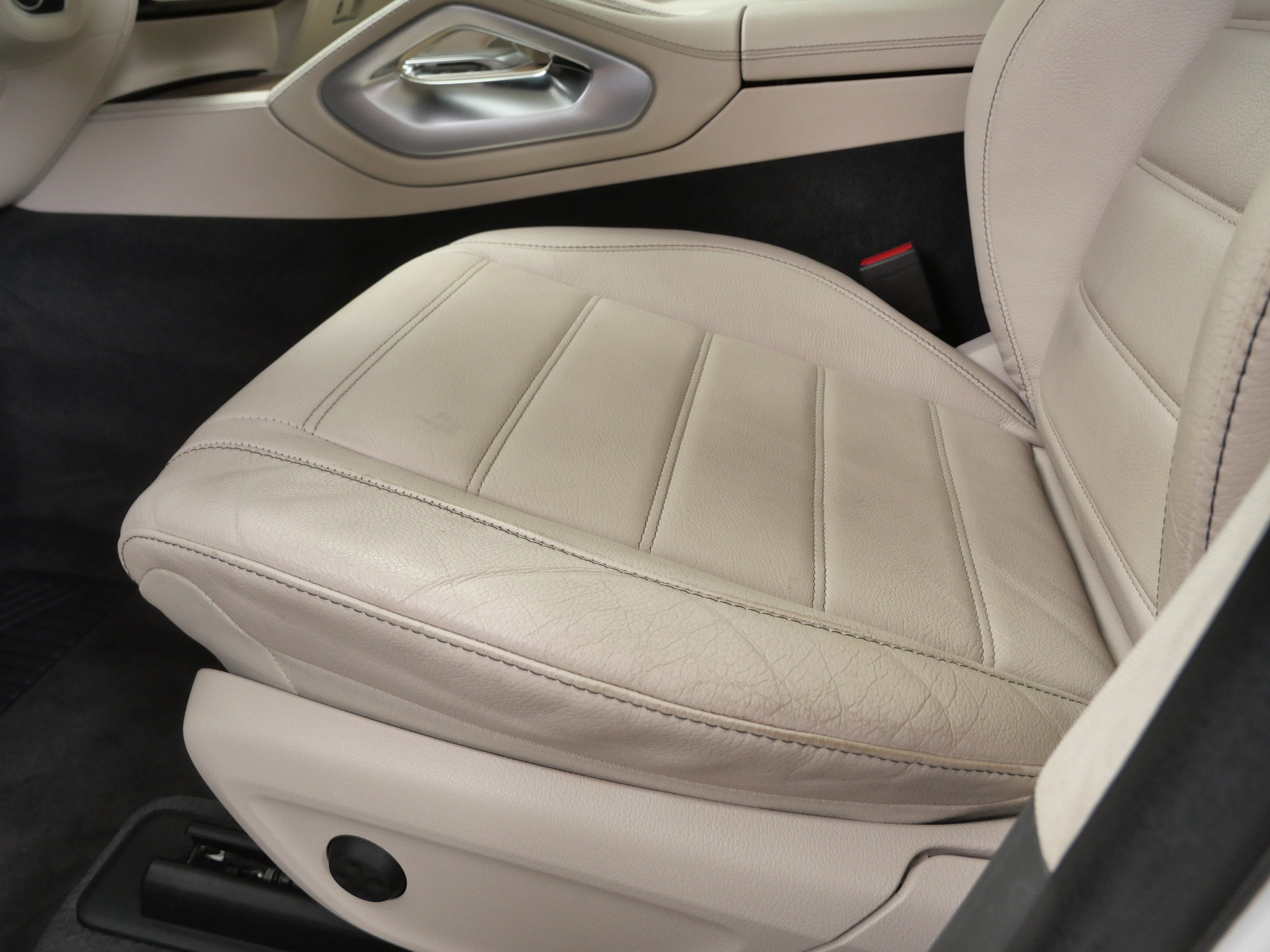 Used 2020 Mercedes-Benz GLE 450 4MATIC image 18