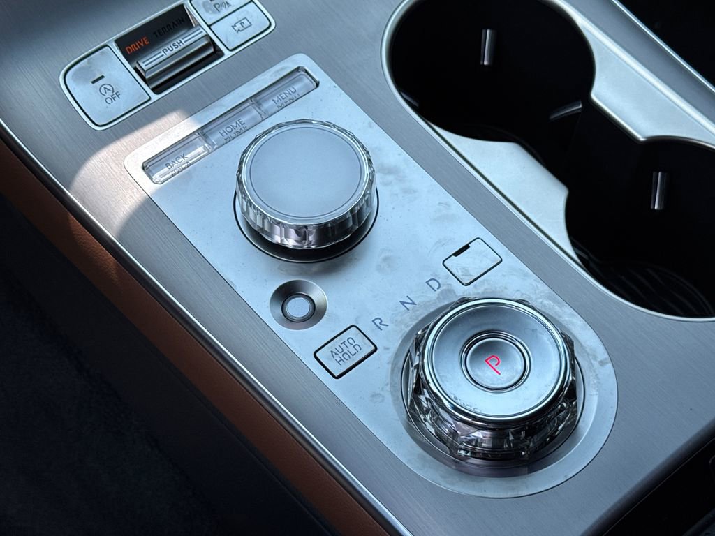 New 2026 Genesis GV70 2.5T Advanced AWD/4WD image 32