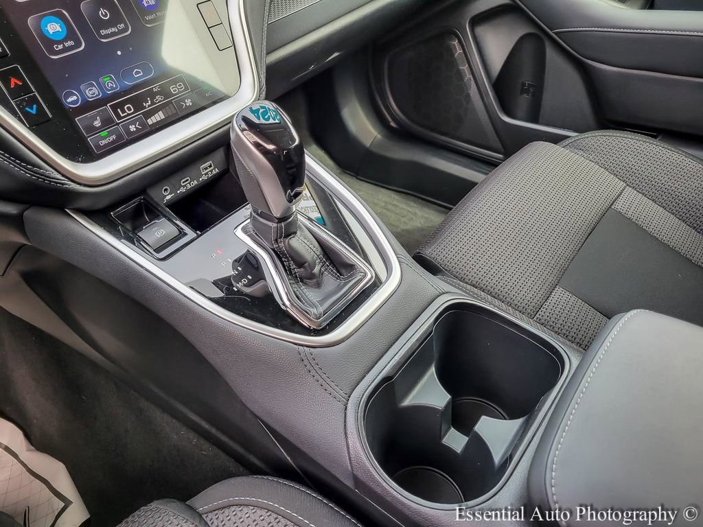Used 2024 Subaru Outback Premium image 23