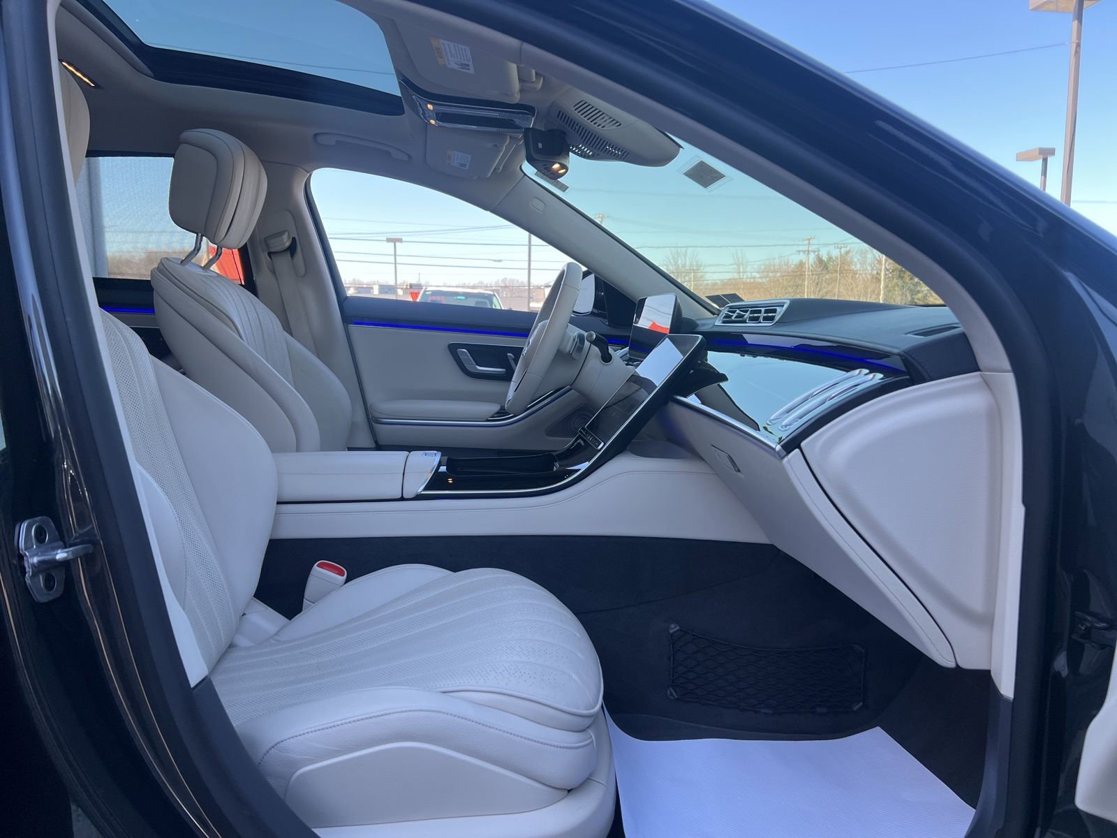 Used 2022 Mercedes-Benz S 580 4MATIC Sedan image 40