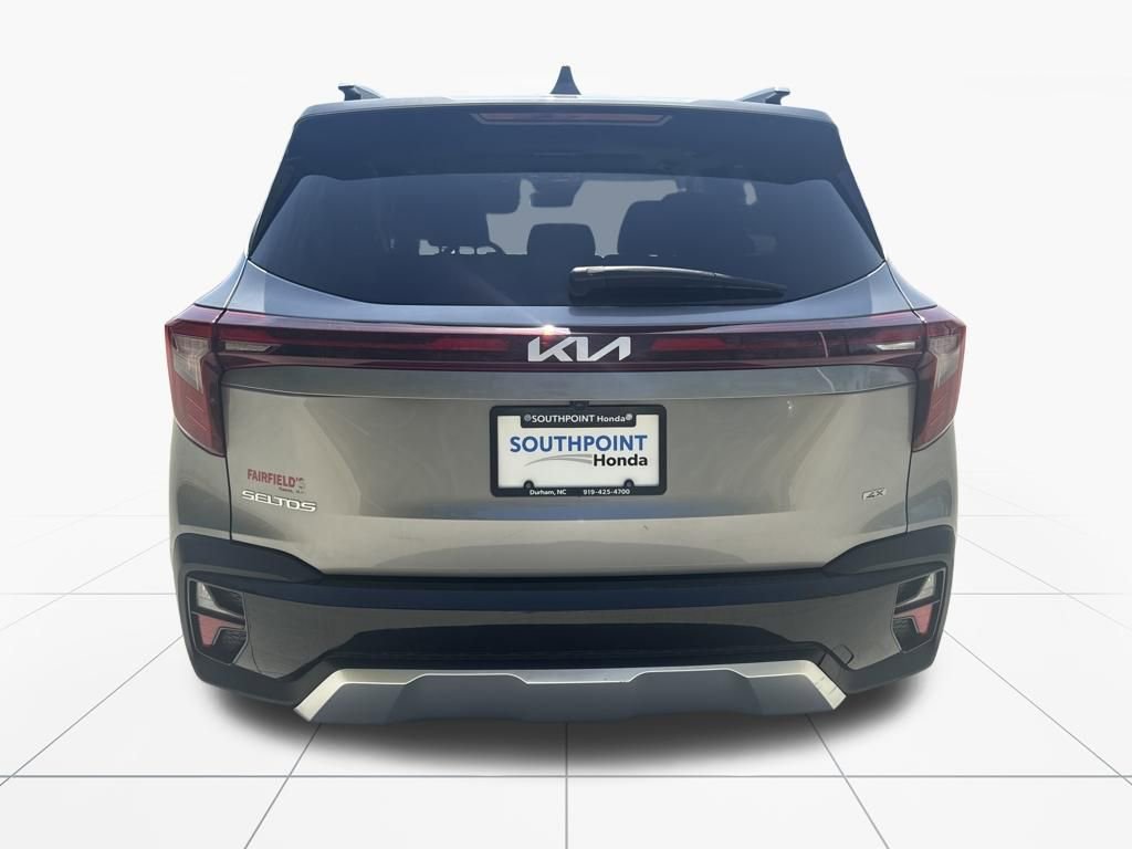 Used 2024 Kia Seltos EX image 7