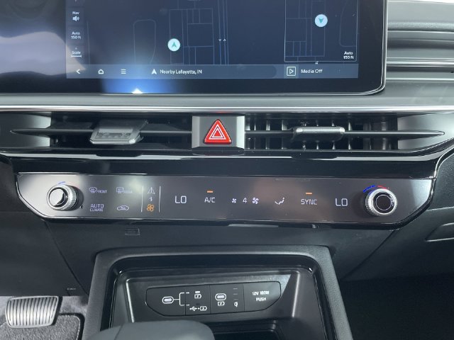 New 2026 Kia K5 GT-Line w/ GT-Line Premium Package FWD image 24