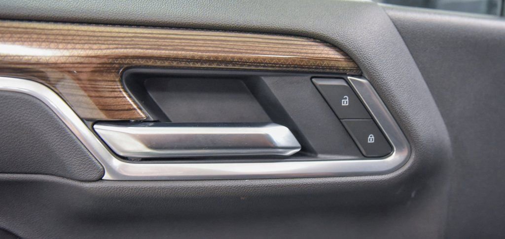 Used 2025 Chevrolet Silverado 2500 LT w/ Safety Package image 14