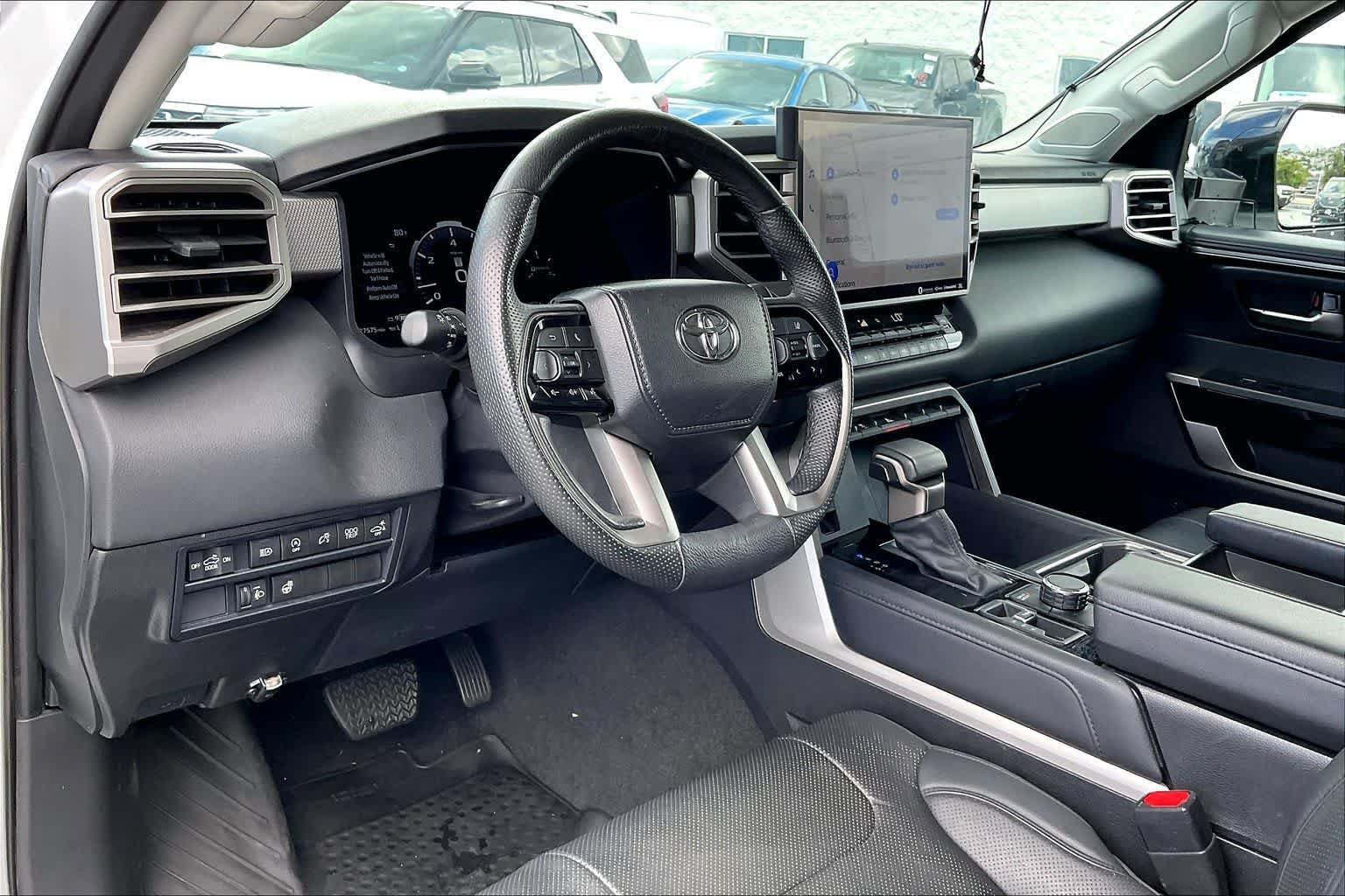 Used 2024 Toyota Tundra Limited AWD/4WD image 2