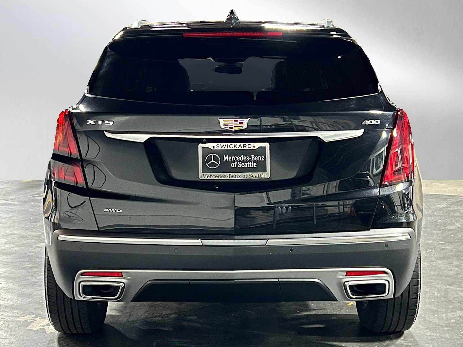 Used 2023 Cadillac XT5 Premium Luxury AWD/4WD image 4