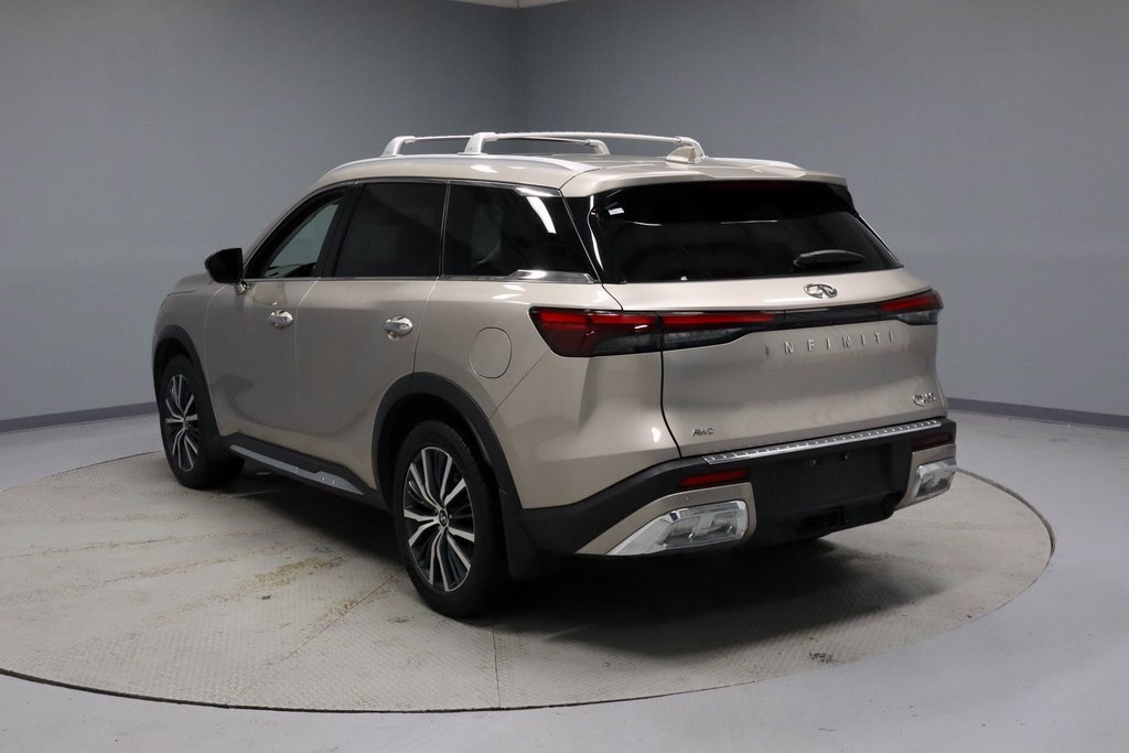 Used 2022 INFINITI QX60 Sensory w/ Vision Package image 9