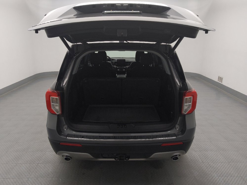 Used 2023 Ford Explorer Limited w/ Equipment Group 301A RWD image 29